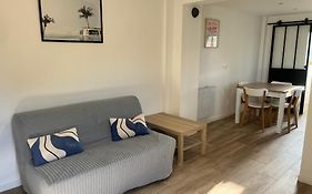 L ermitage Appartement 4 couchages avec terrasse et jardin, à 7 kms de Metz